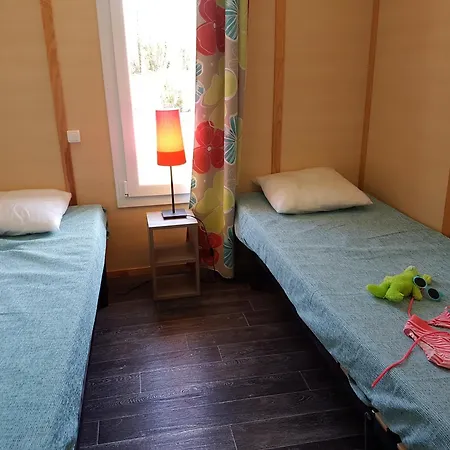 キャンプ場 Le Val De Trie 4*