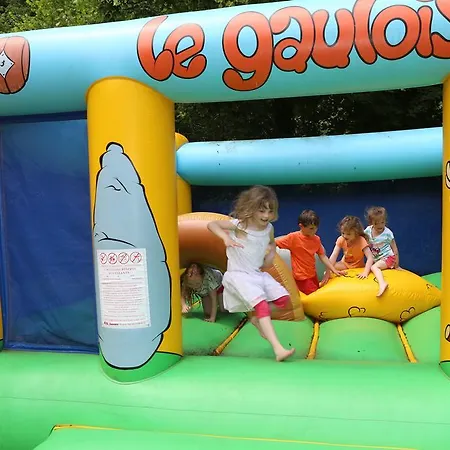 Kamp alanı Le Val De Trie 4*